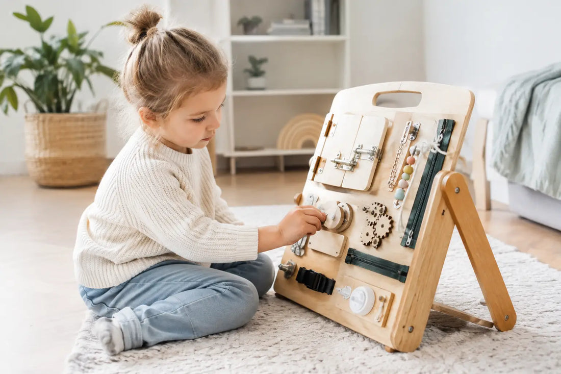 Recenze Montessori desky: co přinese dítěti