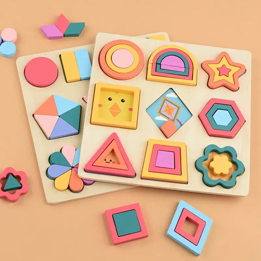 Dřevěná Geometrická Sada Bloků & Puzzle – Barevná Stavebnice s různobarevnými tvary na dvou deskách. Ideální pro rozvoj motoriky a logiky dětí.